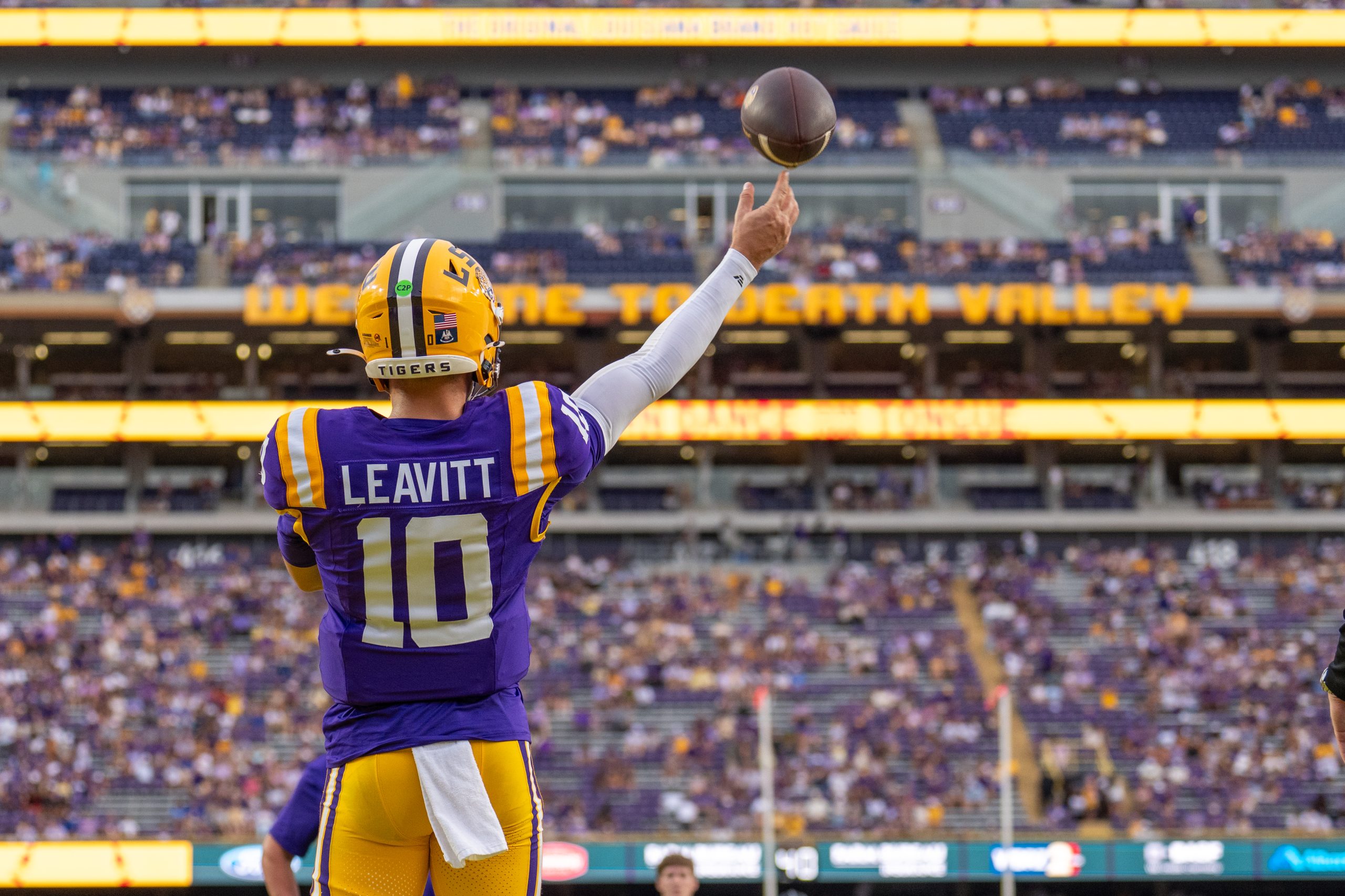 LSU Rolls Past McNeese 63-14 in Dominant Offensive Performance